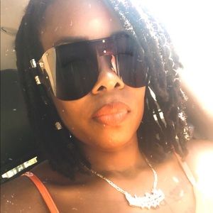 Meet your Posher, Tasha